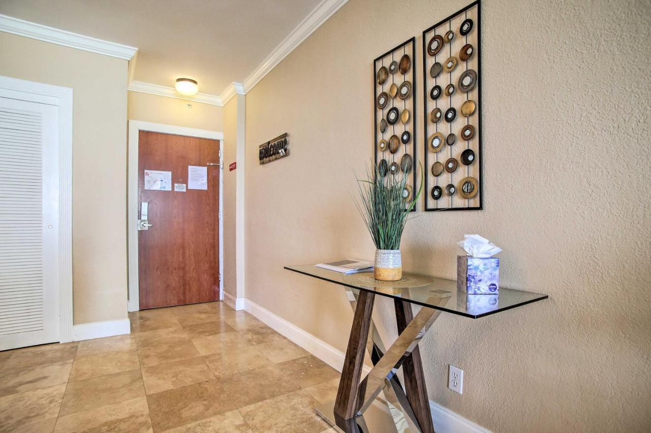 Grand Hollywood Apartment With Stunning Views! 外观 照片
